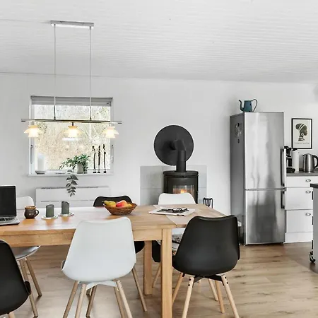 Holiday home 3 Bedroom Stunning In Rodby